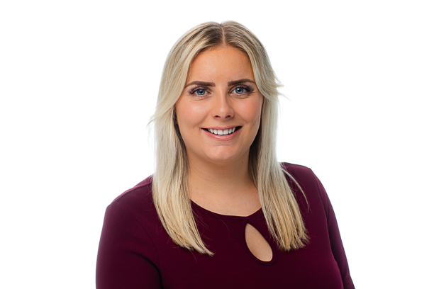 Photo of Hannah Dumenil